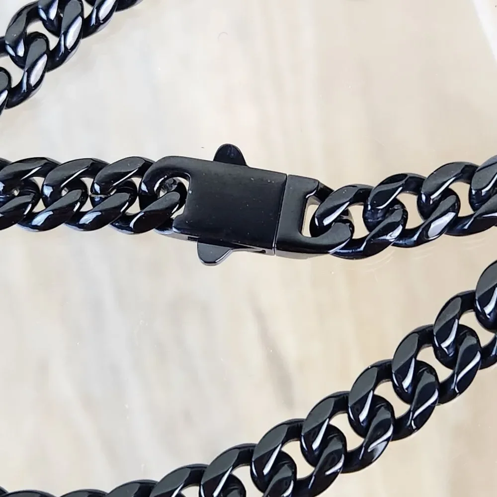 🩵⏭️NIB Black Classic Cuban Chain Link 20